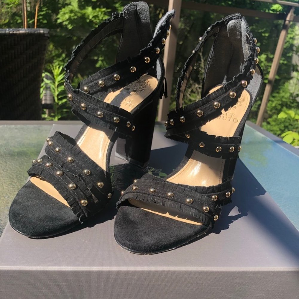 VINCE CAMUTO Machila Block Heel Sandal/ US 6/NEW